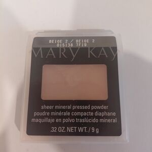Mary Kay Sheer Mineral Pressed Powder - Beige 2